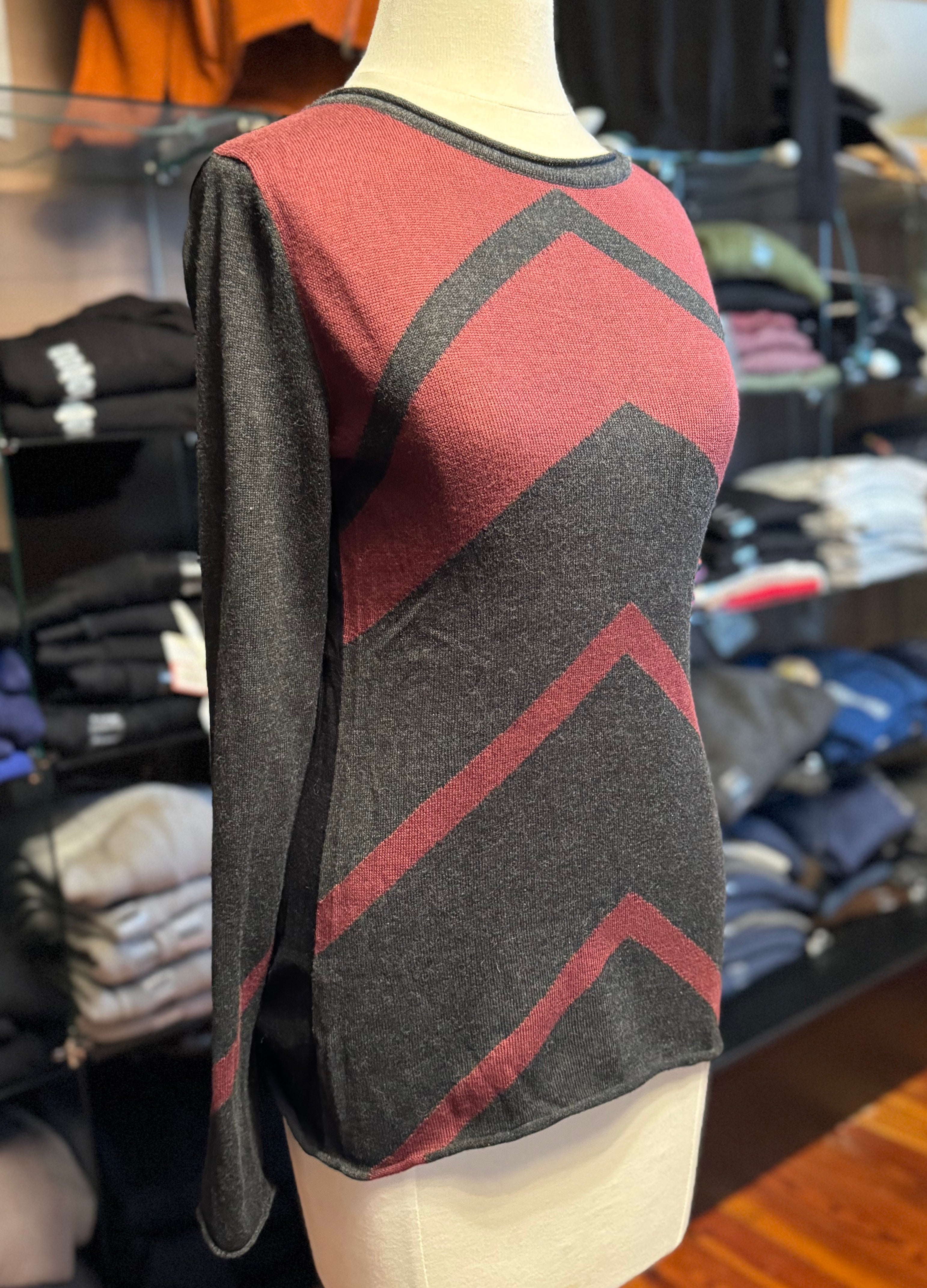 Chevron Pullover