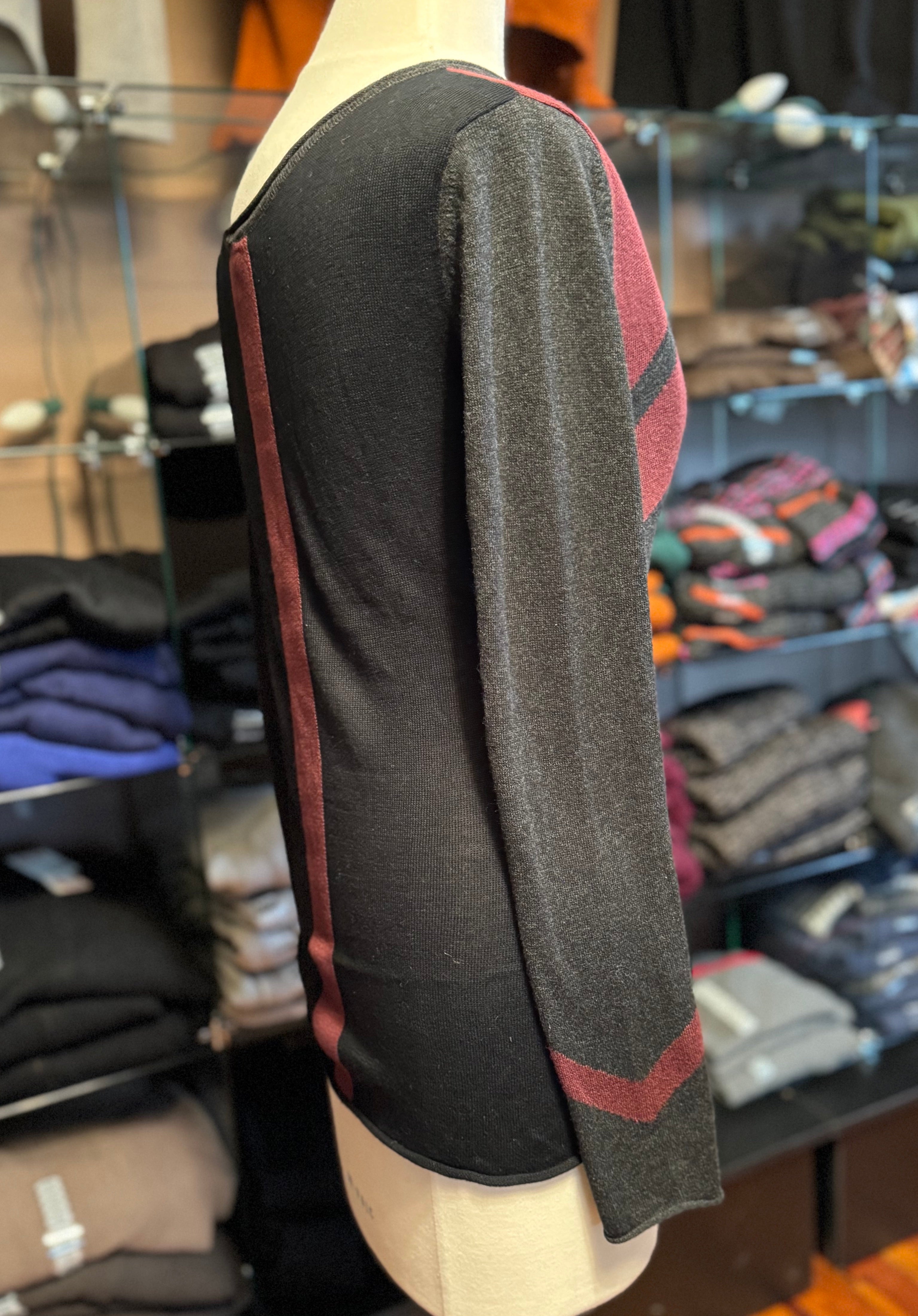 Chevron Pullover