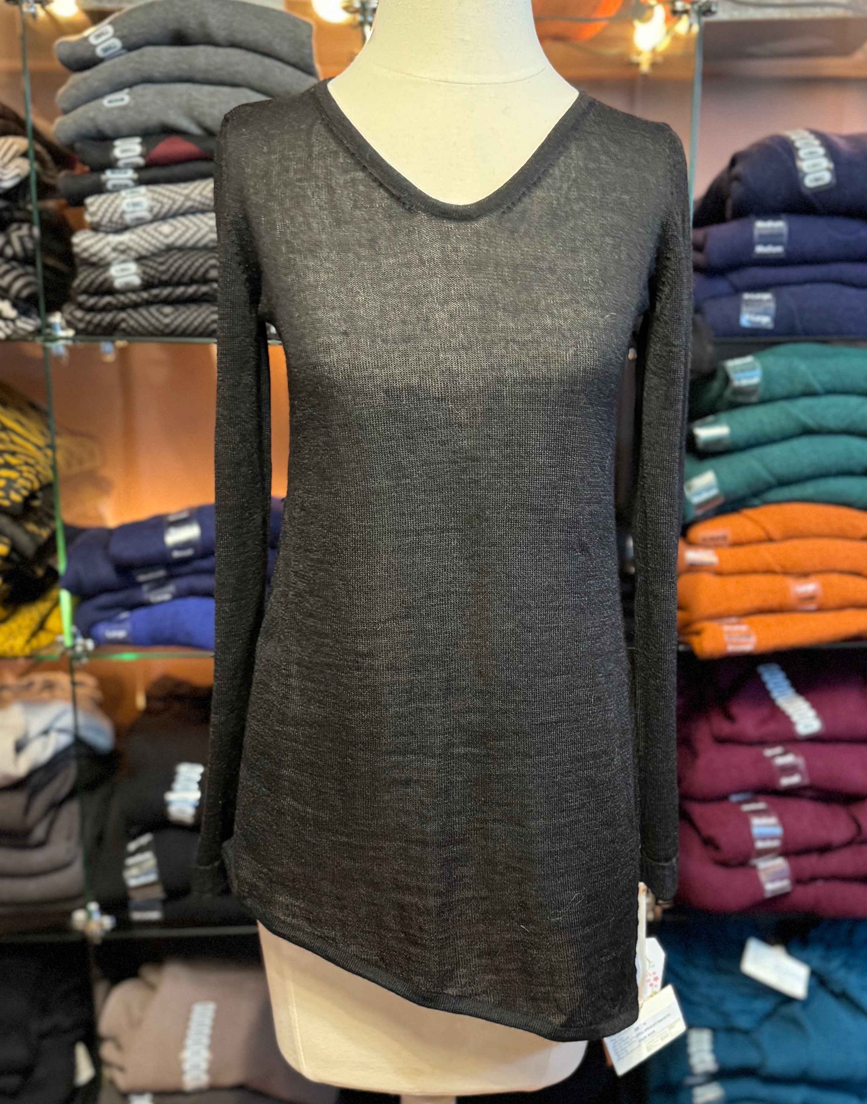 Diagonal Pullover